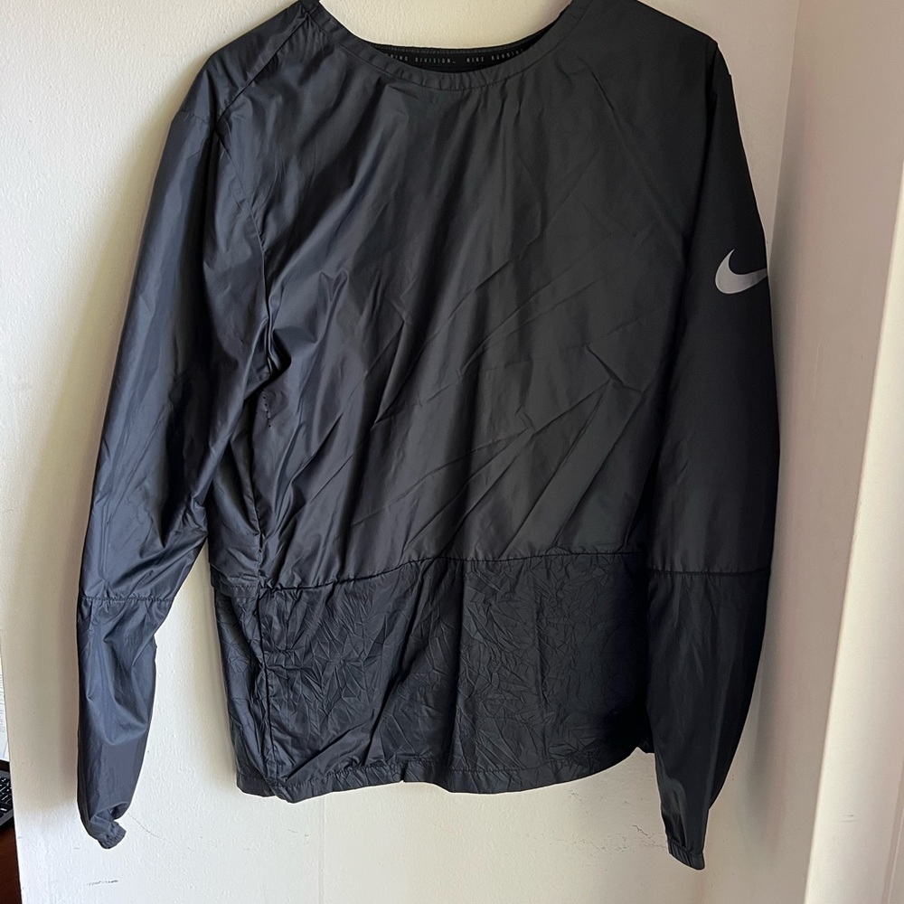 Nike mens running long sleeve wind breaker top